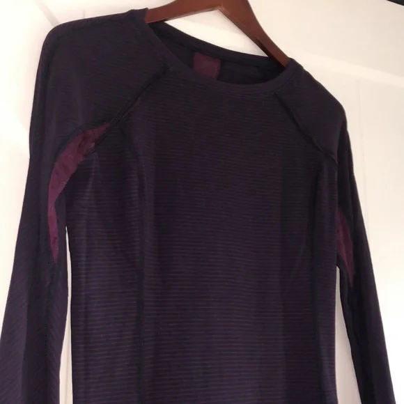 Lululemon Full Tilt Long Sleeve - Picture 2 of 13